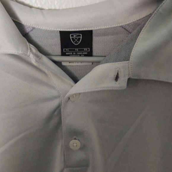 🌼🥳HP🥳Nike dri fit golf polo - Picture 2 of 4